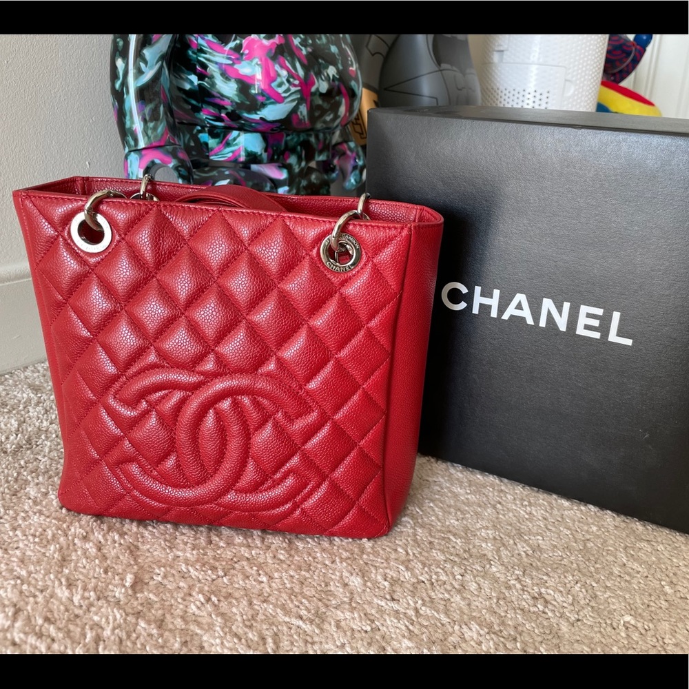 •SOLD to Fashionphile• Chanel shopper tote PTS Red
